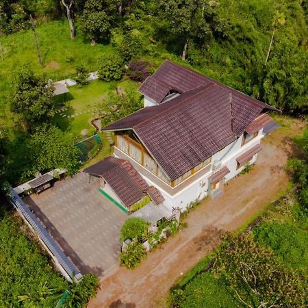 Vythiri Villas Wayanad エクステリア 写真